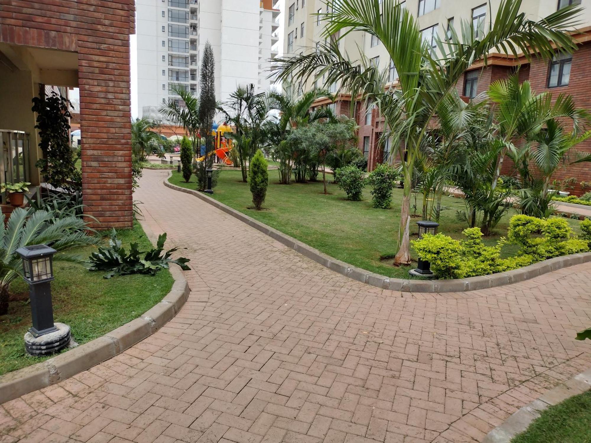 Bed and Breakfast Lenayan Park View Mlolongo Екстер'єр фото