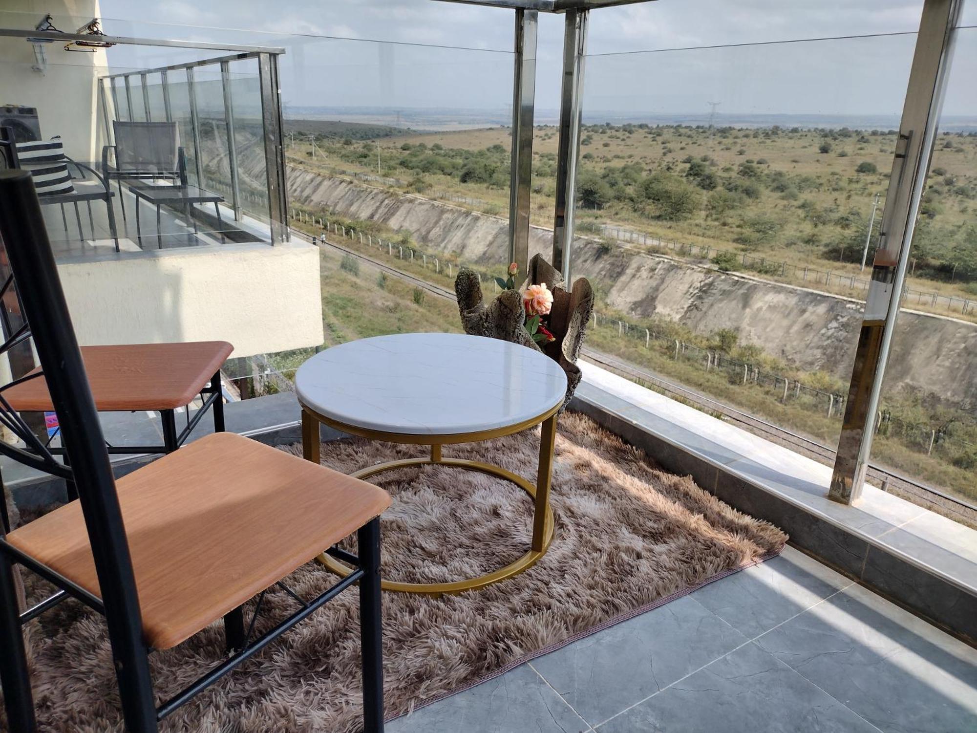 Bed and Breakfast Lenayan Park View Mlolongo Екстер'єр фото