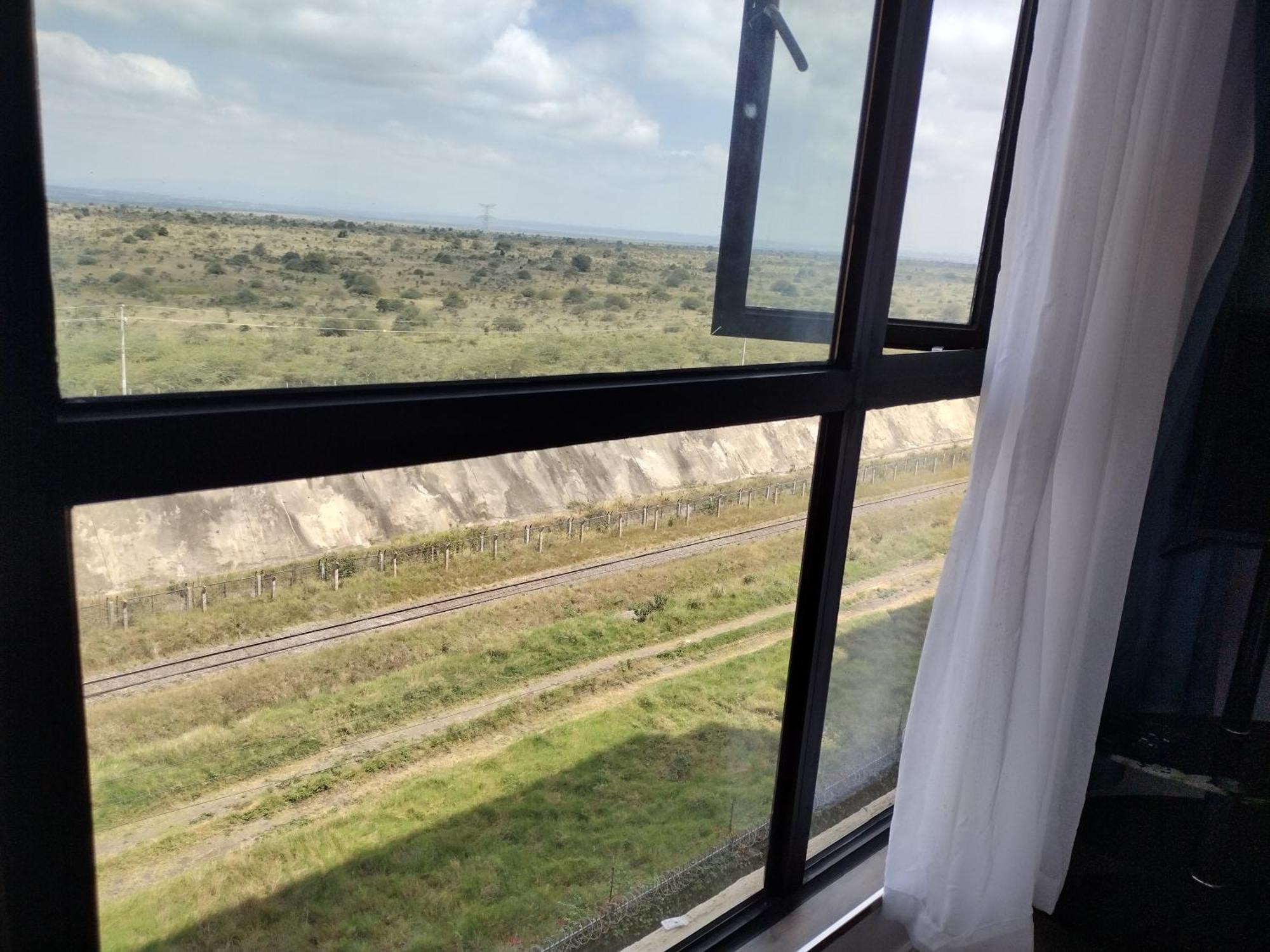 Bed and Breakfast Lenayan Park View Mlolongo Екстер'єр фото